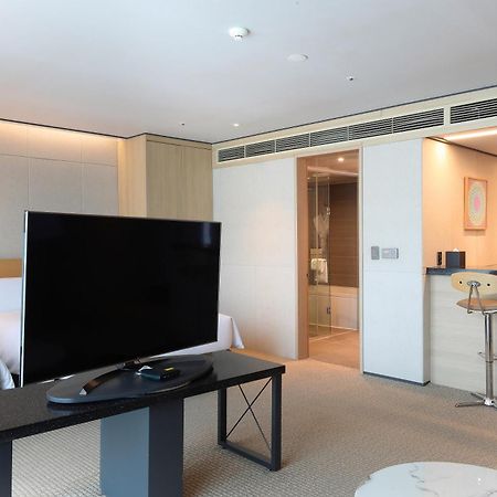 סיאול Orakai Cheonggyesan Hotel, BW Premier Collection מראה חיצוני תמונה
