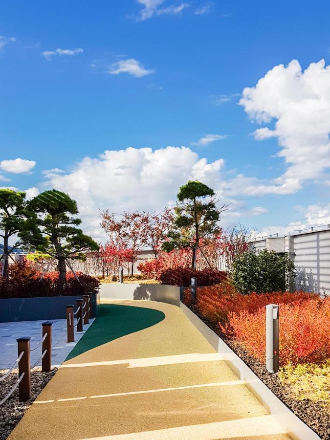 סיאול Orakai Cheonggyesan Hotel, BW Premier Collection מראה חיצוני תמונה