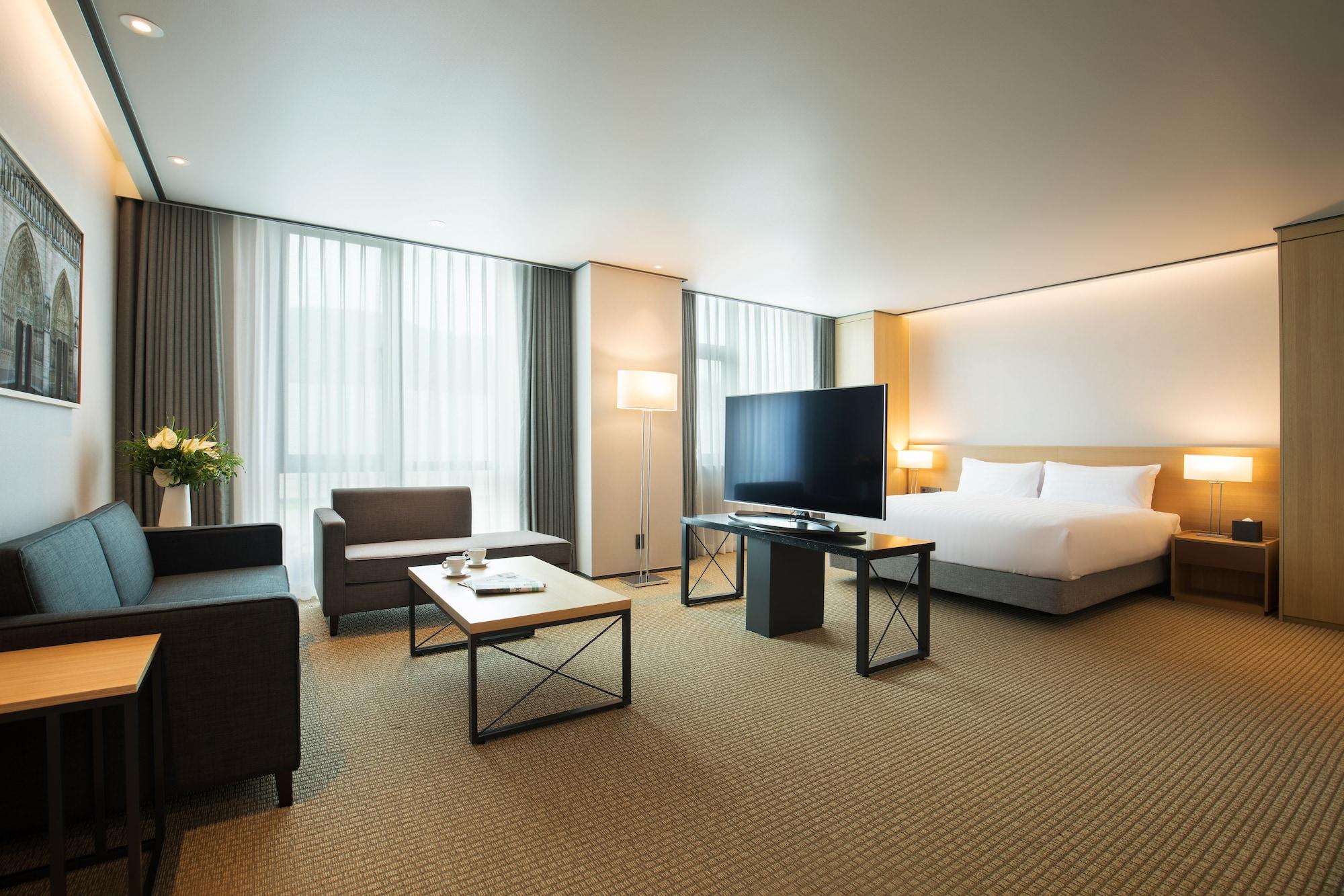סיאול Orakai Cheonggyesan Hotel, BW Premier Collection מראה חיצוני תמונה