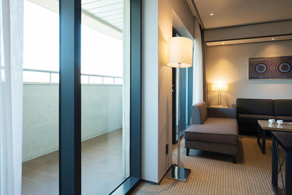 סיאול Orakai Cheonggyesan Hotel, BW Premier Collection מראה חיצוני תמונה