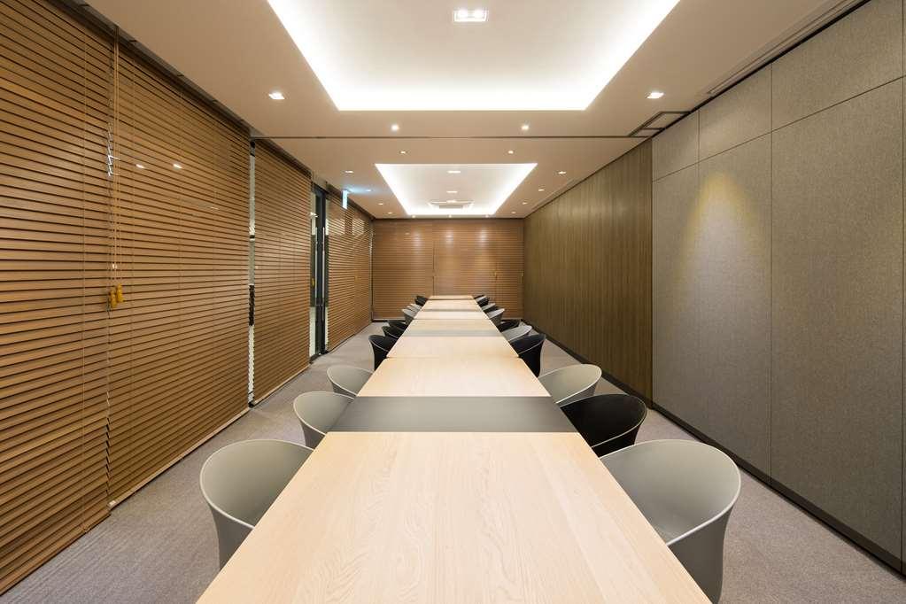 סיאול Orakai Cheonggyesan Hotel, BW Premier Collection מתקנים תמונה